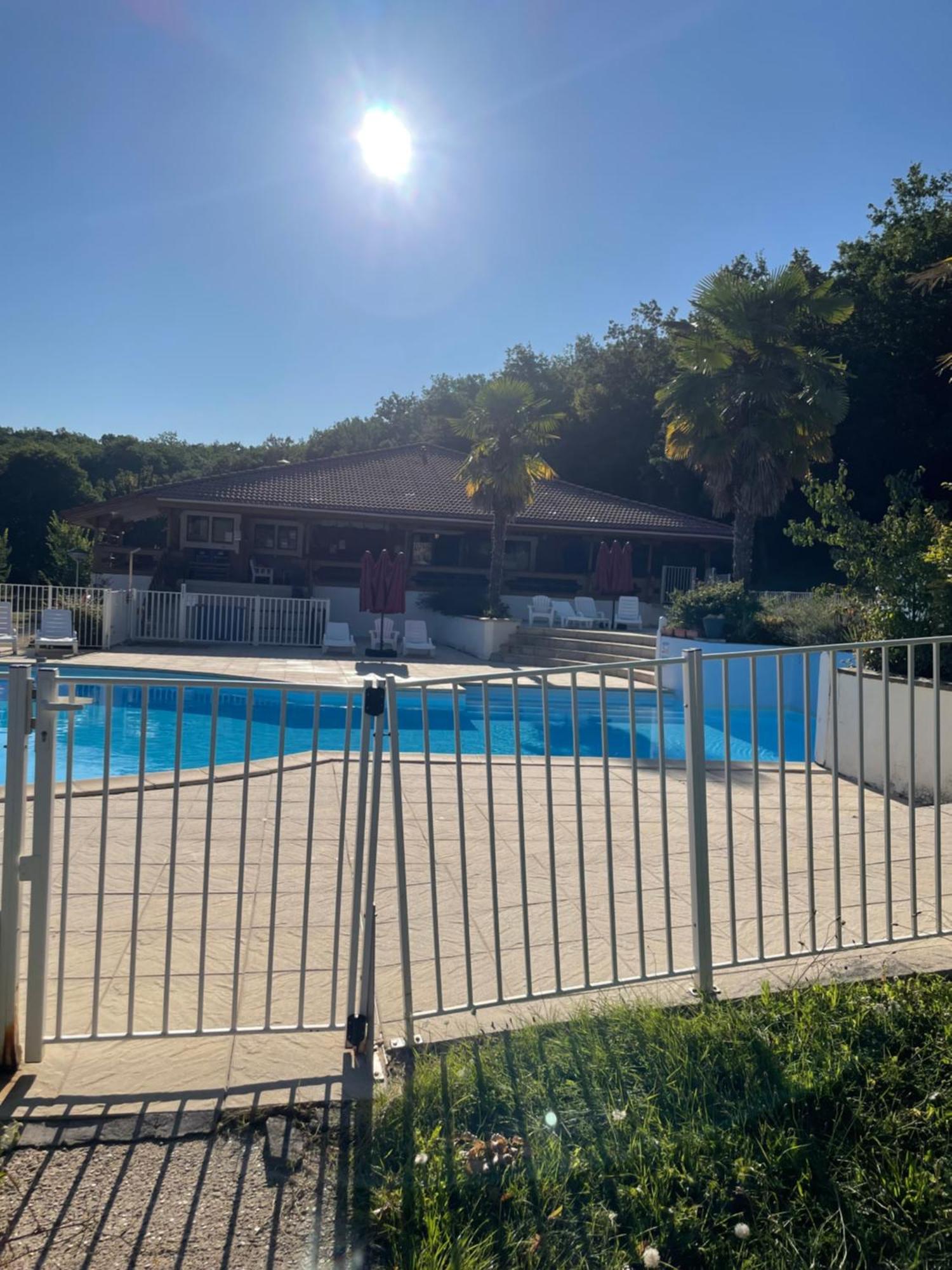 Chalet Janot Mauroux  Bagian luar foto